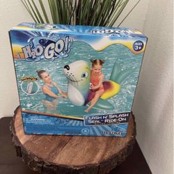 H2OGO! Flash n' Splash Seal Kids Ride-On Pool Float