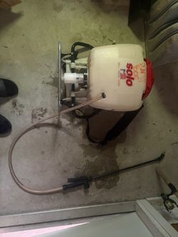 Solo Model 4 gallon Backpack Sprayer