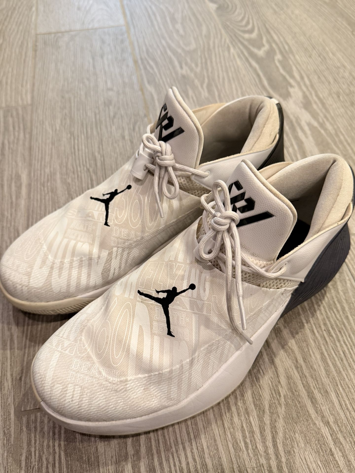 Air Jordan White “Why Not? 1.0” Shoes Size 9