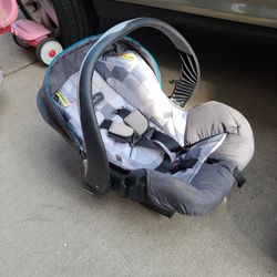 Evenflo Car seat With Base