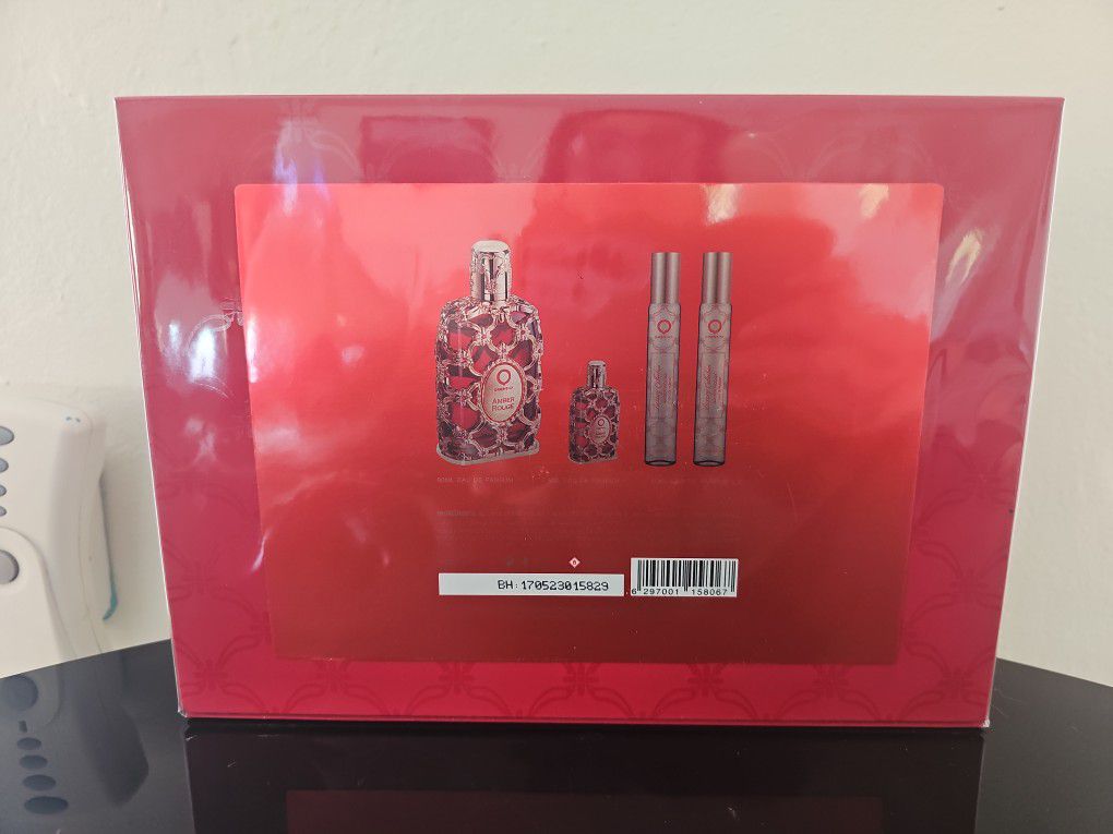 ORIENTICA LUXURY COLLECTION AMBER ROUGE GIFT SET