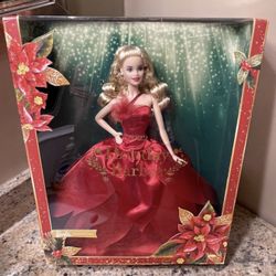 Barbie Signature 2022 Holiday Doll with Blonde Hair New NIB Never opened