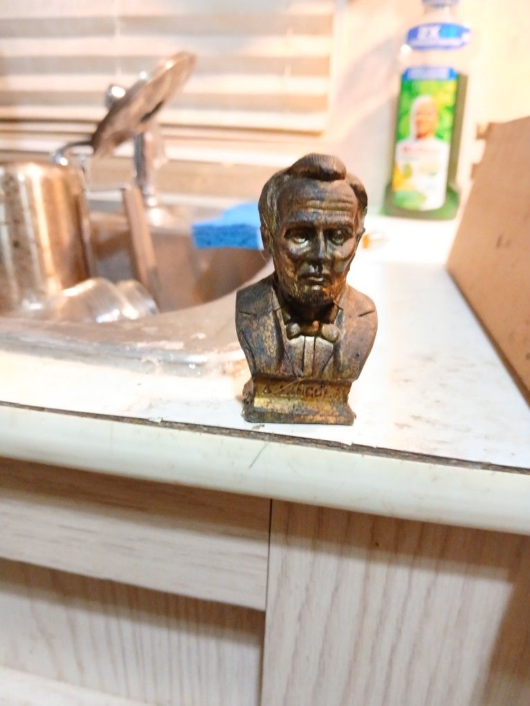 A Lincoln Brass Monument