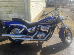 Photo Suzuki Marauder VZ800 $1700