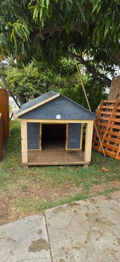 Dog house