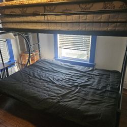 Bunkbed 
