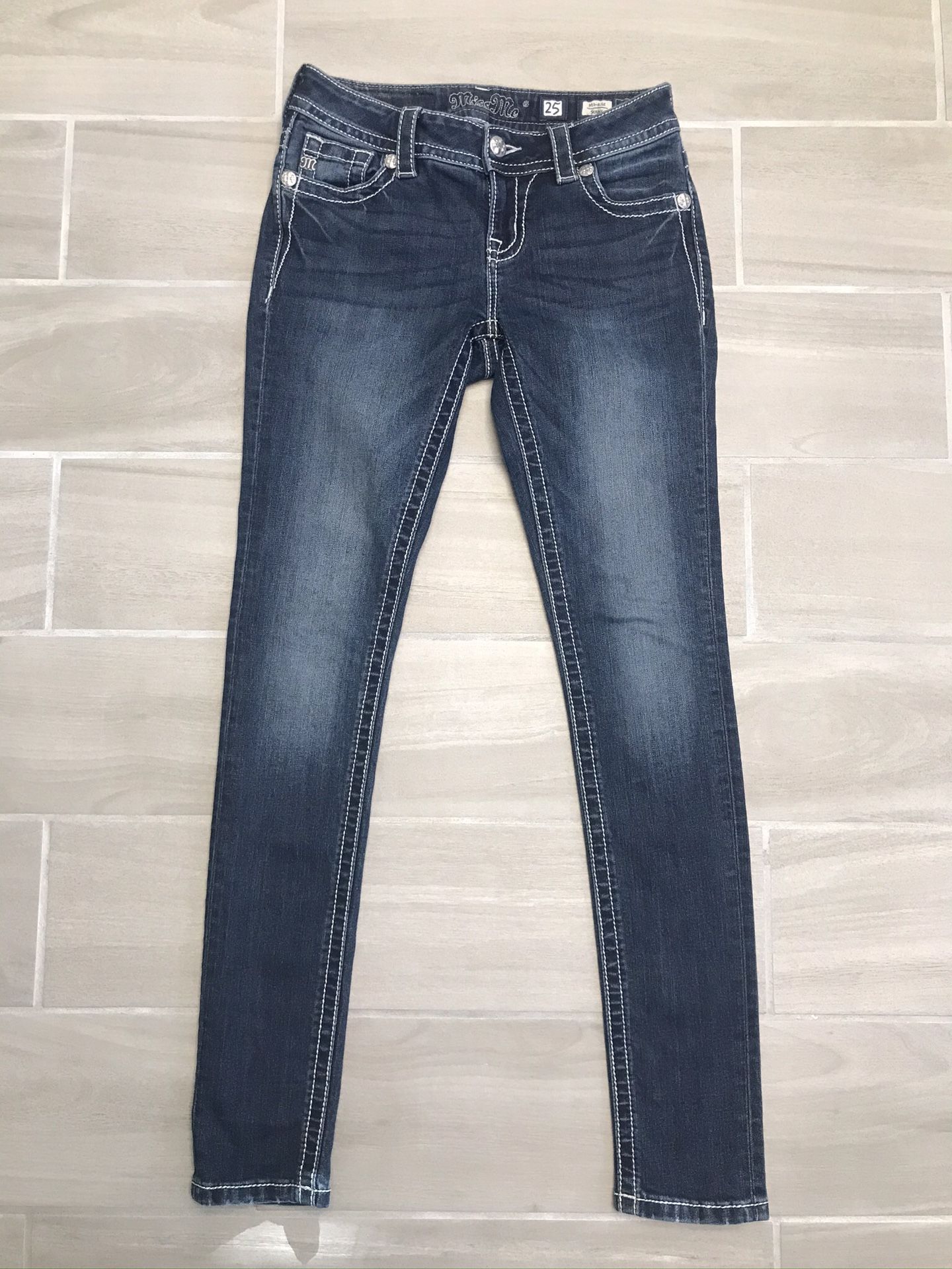 Miss Me Skinny jeans Size 25
