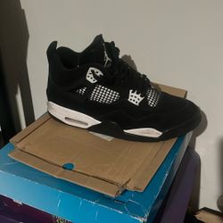 Jordan 4 Retro White Thunder