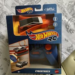 Tesla Cybertruck Hotwheels Rare New