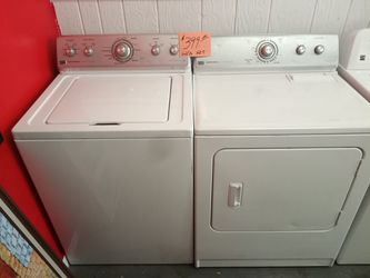 Maytag washer and dryer set white super size heavy duty clean . Warranty . Delivery available . 2203 Fowler st. Ft. Myers 33901