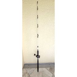 The Penn Slammer SLC 266AX Saltwater 6' Fishing Rod with Reel Combo