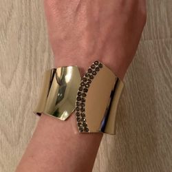 I.N.C Bracelet in Gold Color