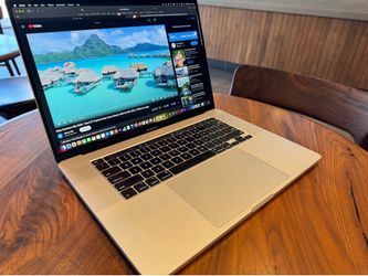 MacBook Pro -16 inch -2.4 quad core i9/16Gb ram /1Tb ssd