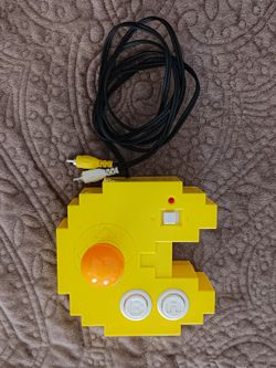 Pac-Man Reto Console