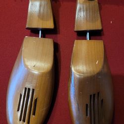 Churnin Shoe Trees