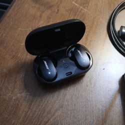 Bose QuietComfort EarBuds Noise Cancelling Bluetooth Wireless Headphones Black