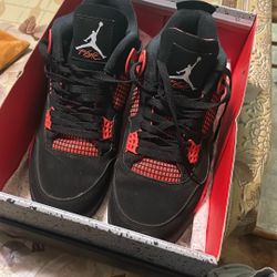 Jordan 4