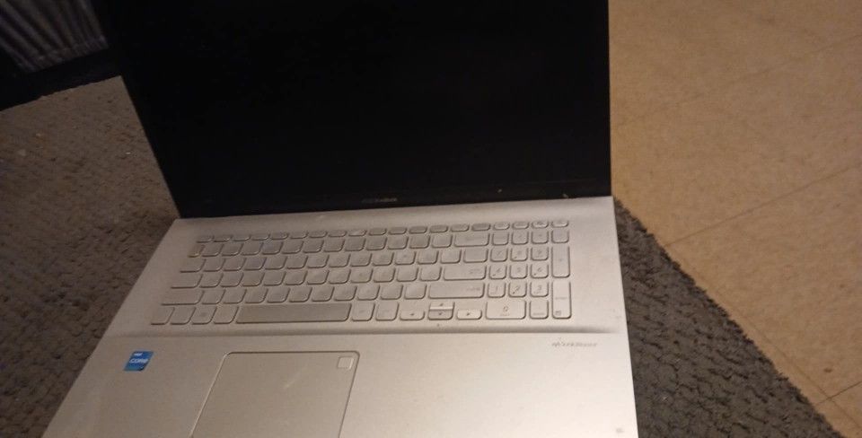 Asus Vivobook 2021 Intel I3 16 Rams