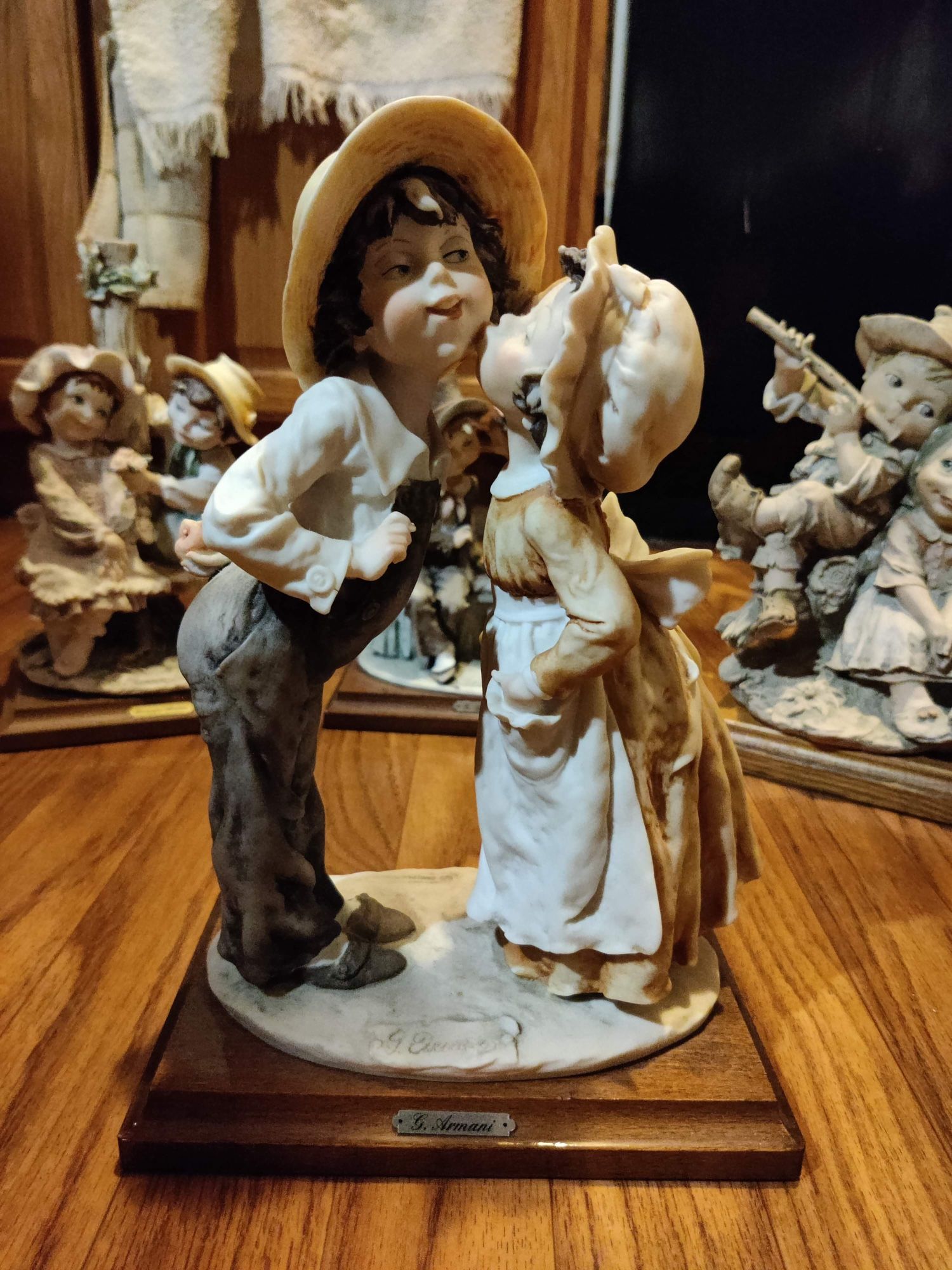 Giuseppe Armani Capodimonte Figurine OBO