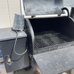 Electric bBQ Grill 