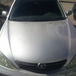 Toyota,Camry,Gray,Saden