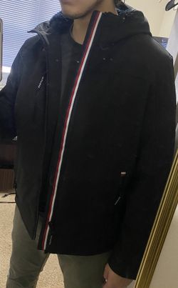 Tommy Hilfiger Men’s Medium Brand New Winter Jacket