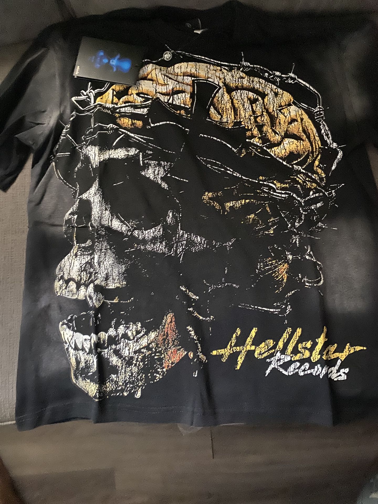 Selling hellstar shirts size medium