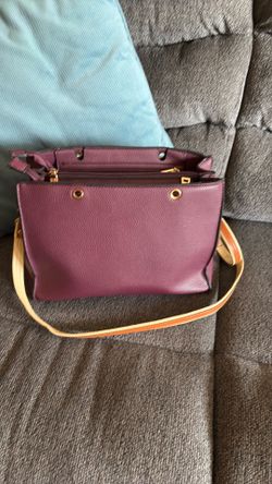 No brand, Medium size purse