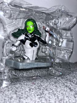 Marvel Guardians of the Galaxy Gamora #3 Collect & Build Bust