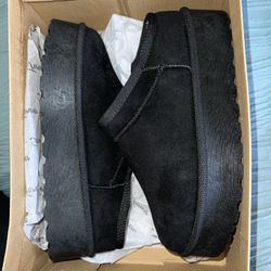 Platform Slip On Boots