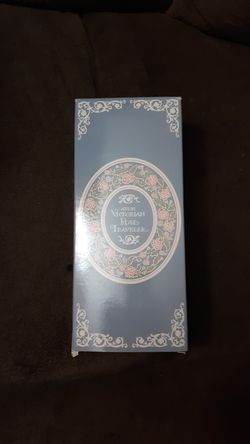Avon Victorian Rose Traveler