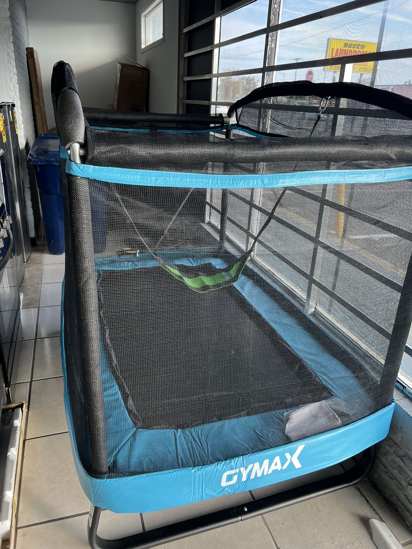 6FT Recreational Kids Trampoline W/Swing Safety Enclosure Indoor/Outdoor Blue