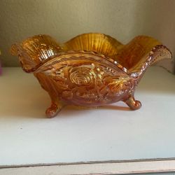 Lustre Rose Marigold 3-Toed Crimp Bowl and Round Covered Butter