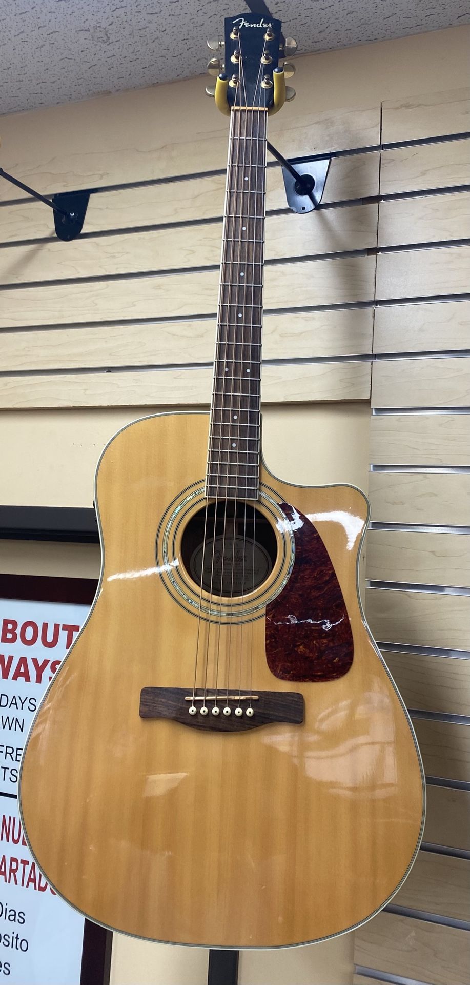 Fender Acoustic/Electric Guitar