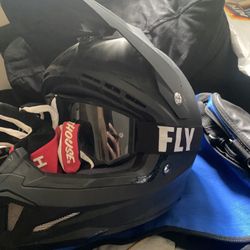 Helmet Large