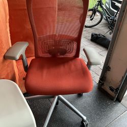 Zody by Haworth Executive Upholstered Office Chair