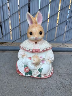 Vintage Cookie Jar