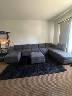 Sectional Sofa with Chaise