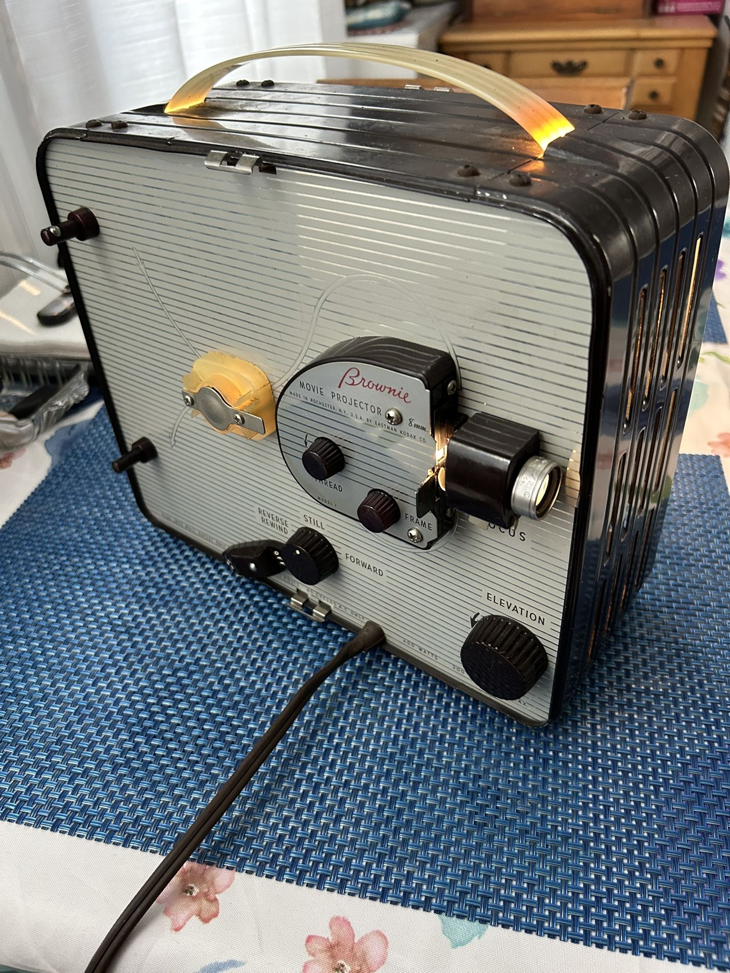 Vintage Kodak 8mm Brownie Projector 