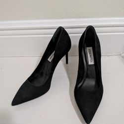 Steve Madden Black Pumps
