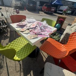 Table W/4 Chairs $90