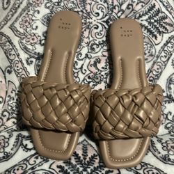Women Sandals Size 8 1/2