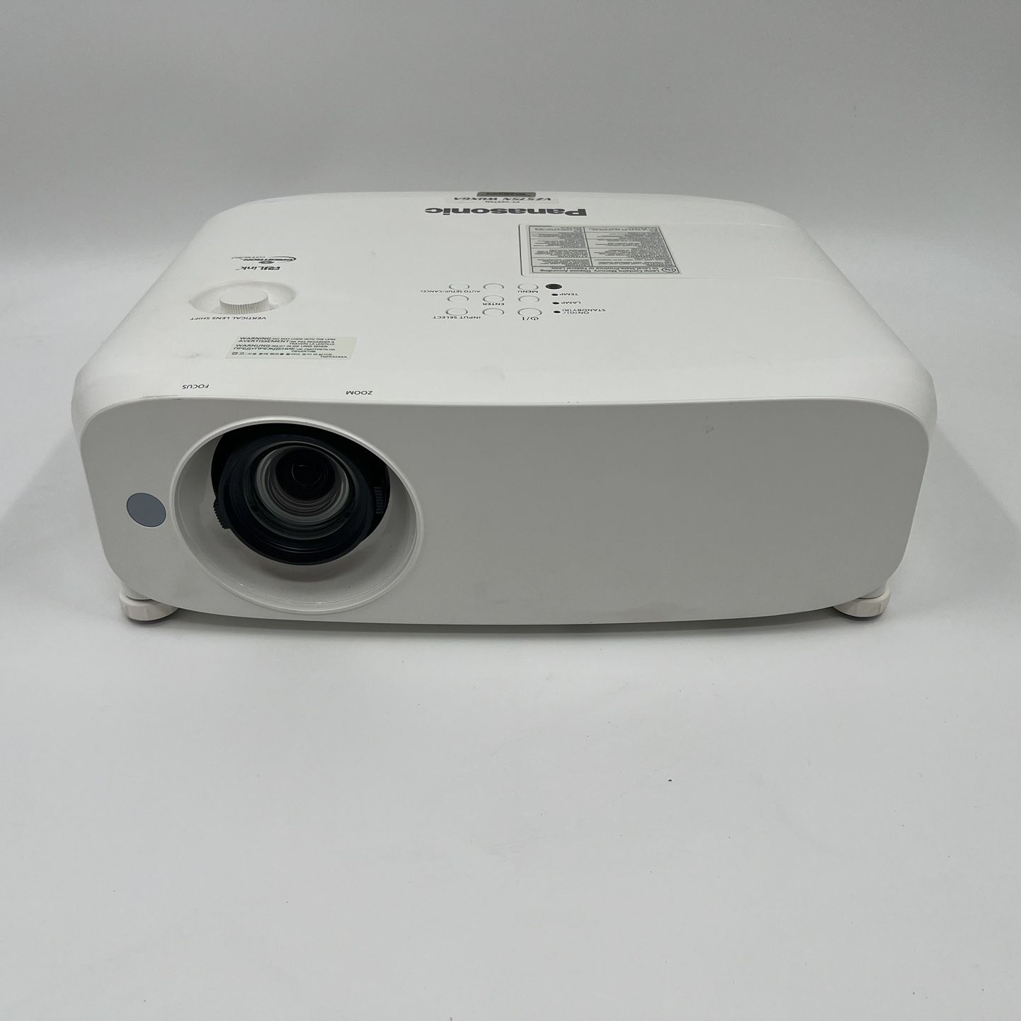 Panasonic Pt VZ575 Lumens 5000