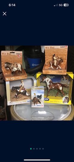 Schleich Wild West Cowboy An Indian Figurines/Breyer 1775 Van Gogh Horse Figurine 