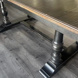 Mesa De Comedor De Madera Y Mueble 