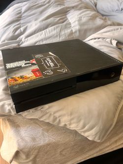 Xbox one with two controllers