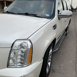 Cadillac 2011 Premium 