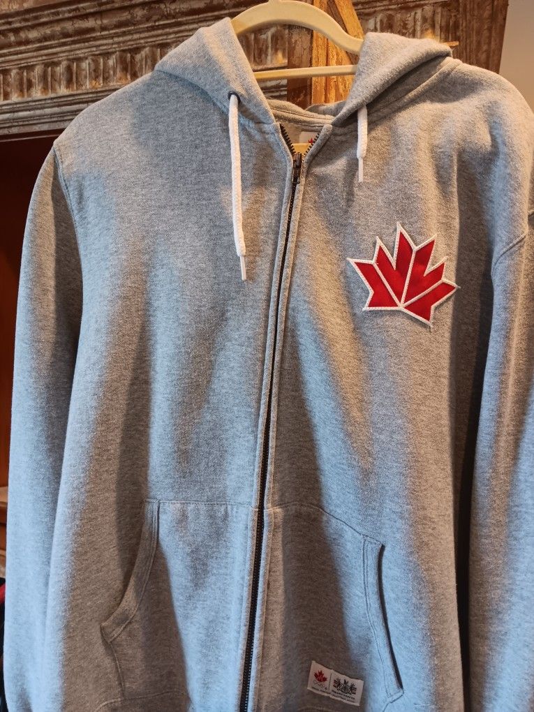 CANADA OLYMPIC HOODIE