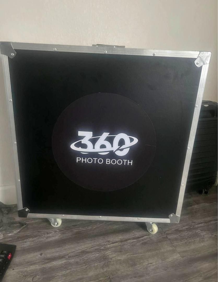 360 Photo Booth (brand new)