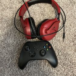 Xbox Controller And Headset 